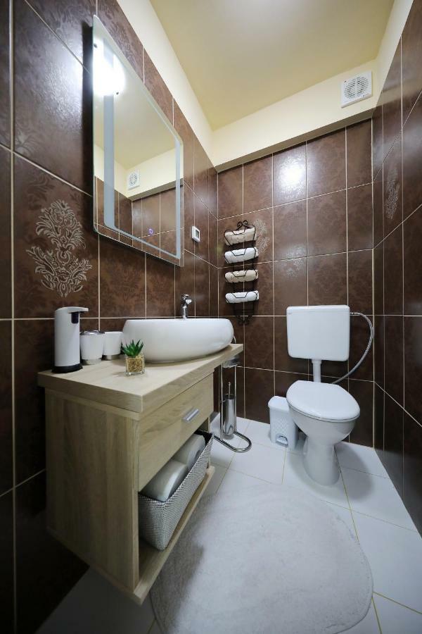 Dioniz Apartment Zadar Bagian luar foto