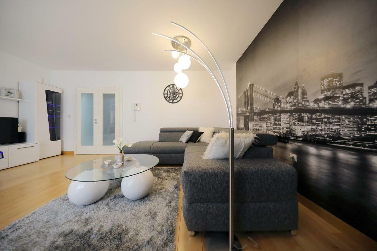 Dioniz Apartment Zadar Bagian luar foto
